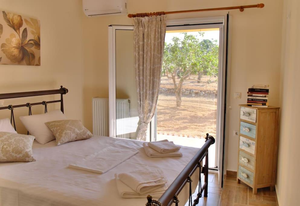 Nick'S House Villa Aegina Bagian luar foto